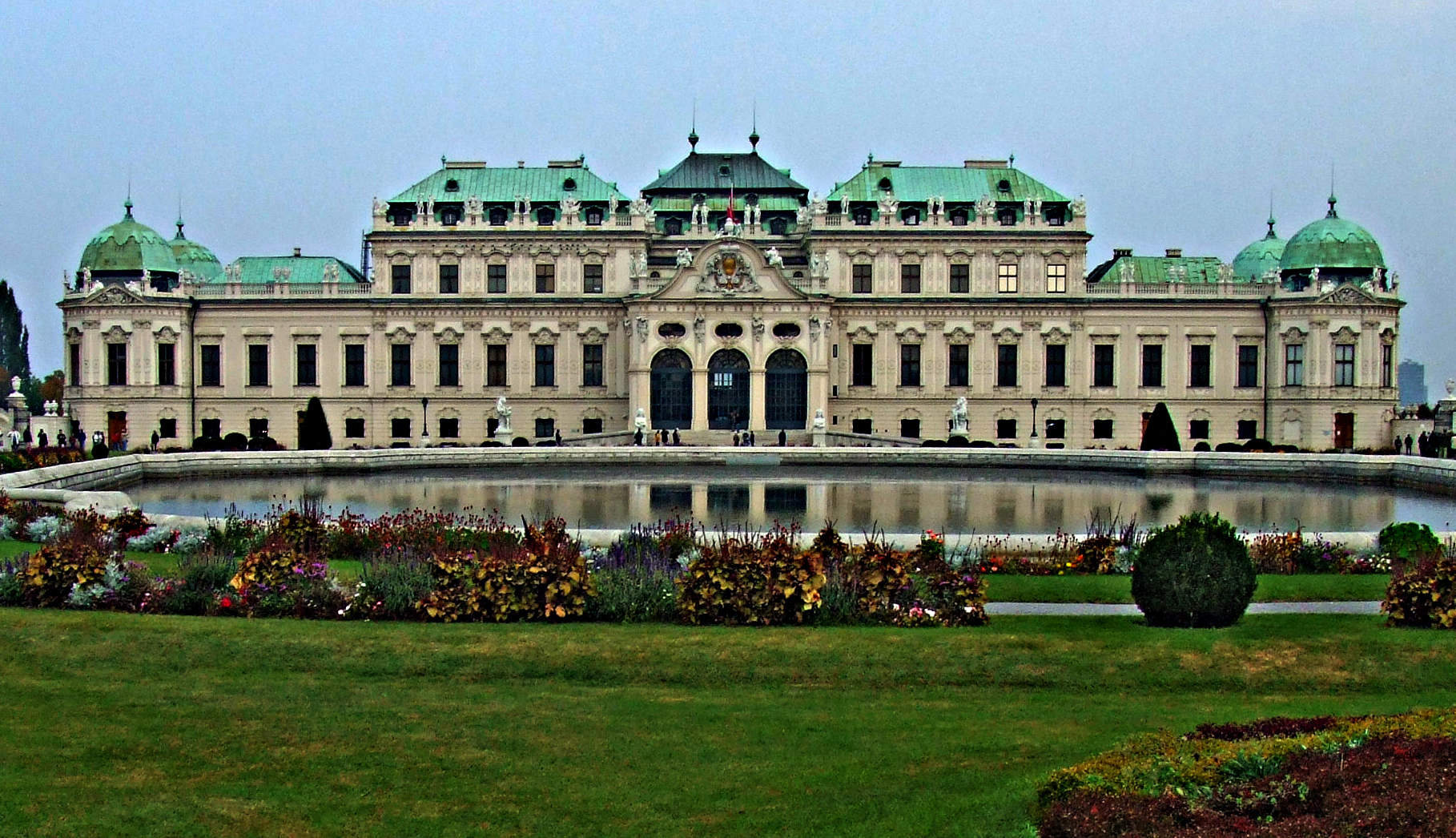 Этот дворцовый комплекс находится в Вене. 