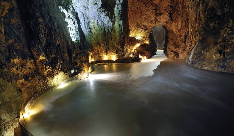 Пещеры Шкоцьянске-Яме, Словения