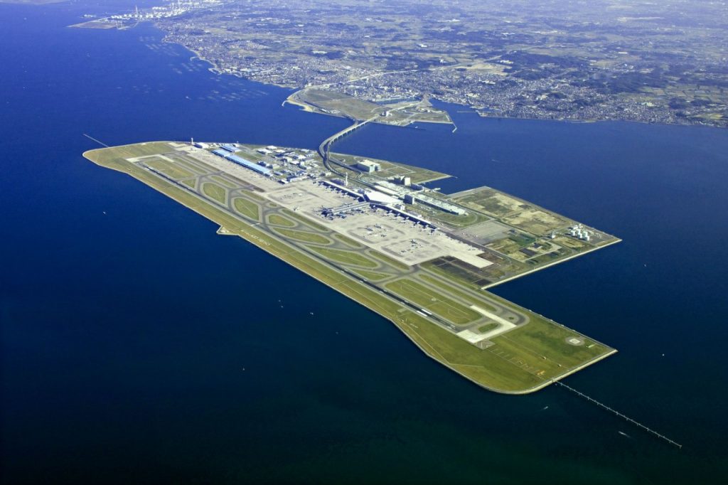 Международный аэропорт Кансай (Осака, Япония)