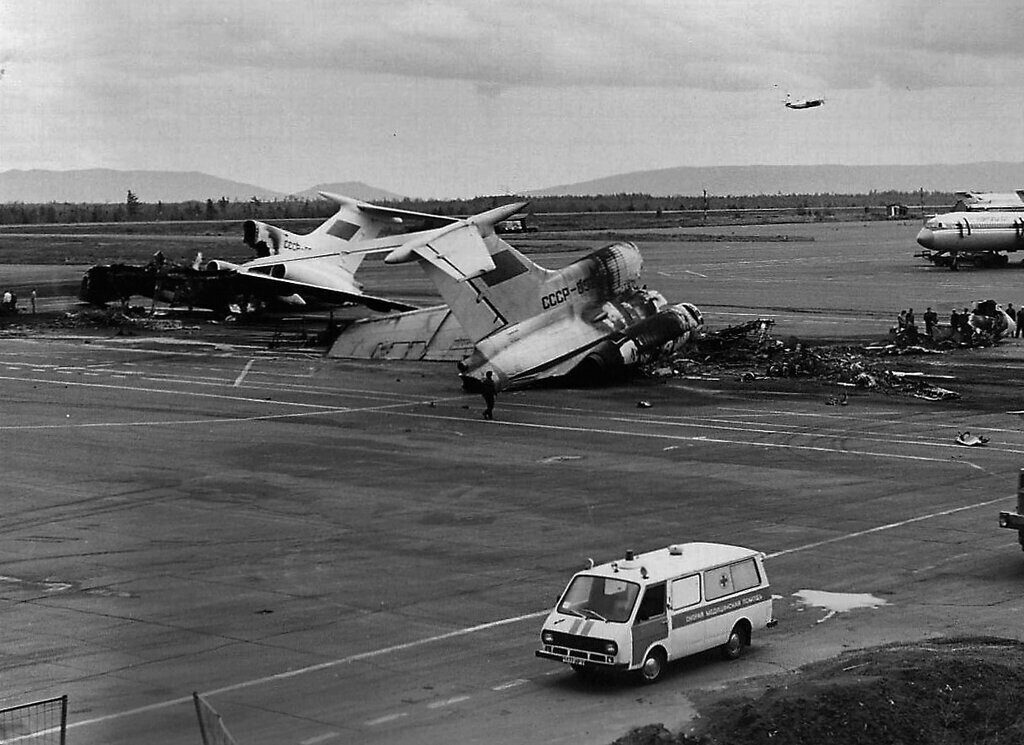 Ту-154 (Омск, 1984)