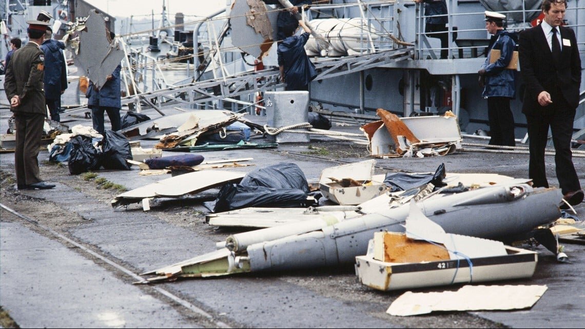 Boeing 747-237В (Атлантический океан, 1985)