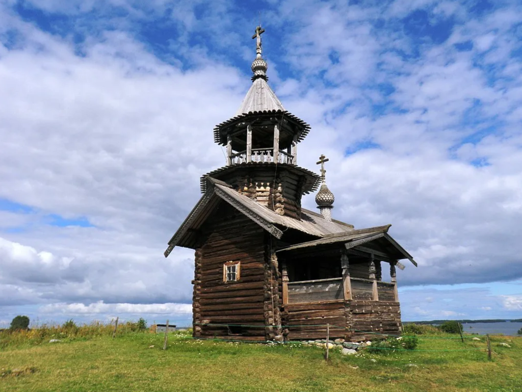 Нерукотворные церкви Кижей