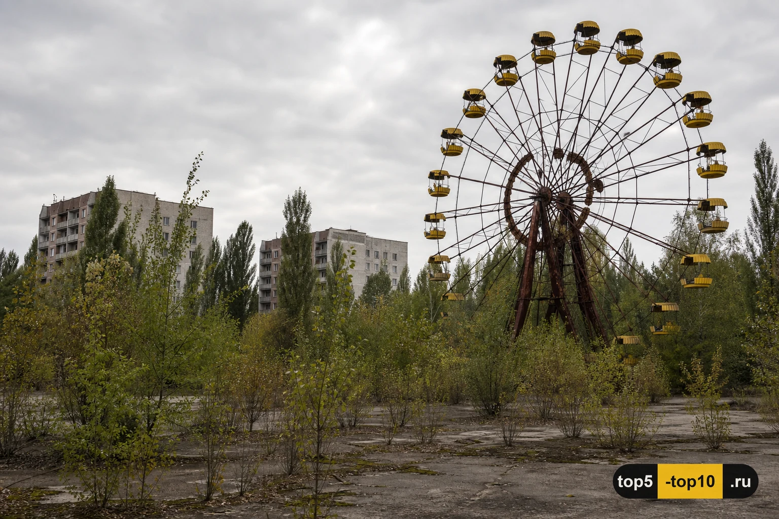 Заброшенное колесо обозрения в Припяти