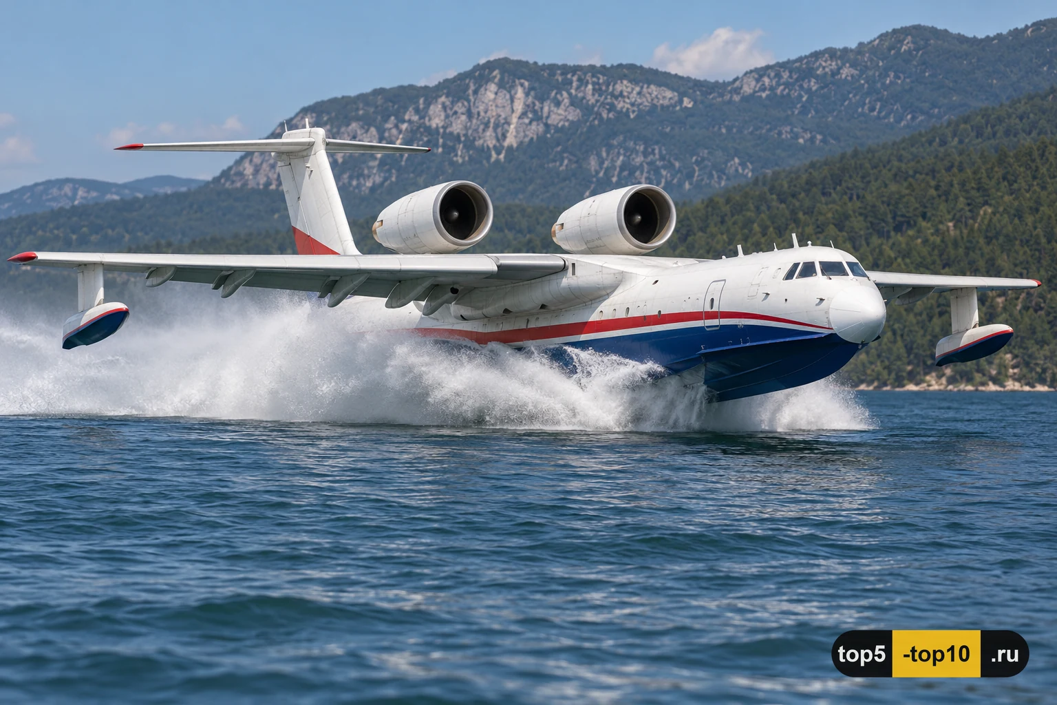Реактивный амфибийный Be-200 над водоёмом