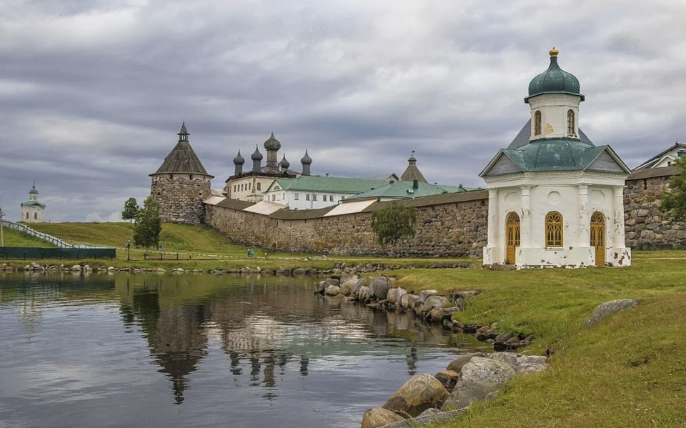 Соловецкий монастырь (Белое море)